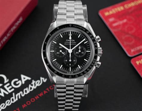 rolex datejust oder omega speedmaster|Rolex vs Omega Speedmaster.